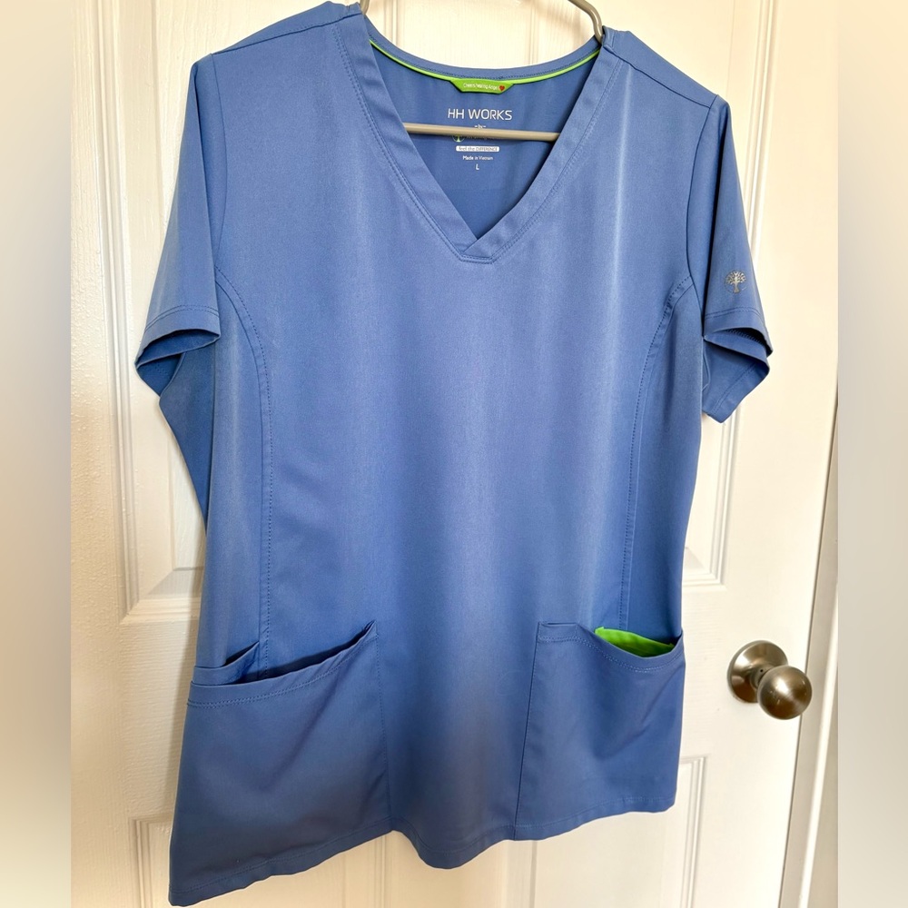 Healing Hands Scrub Set - Women's Ceil Blue Large Top and Medium Pants - Picture 9 of 11